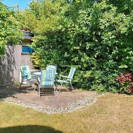 Ferienwohnung Im Uhlenhuus Wiek auf Rügen Εξωτερικό φωτογραφία